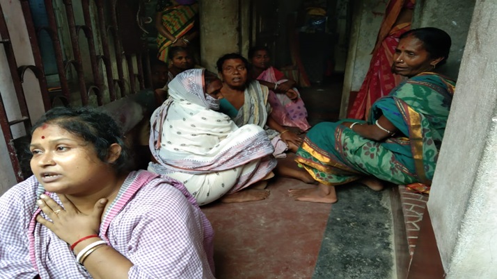Three members of the same family committed suicide by setting fire to their bodies in Monteshwar