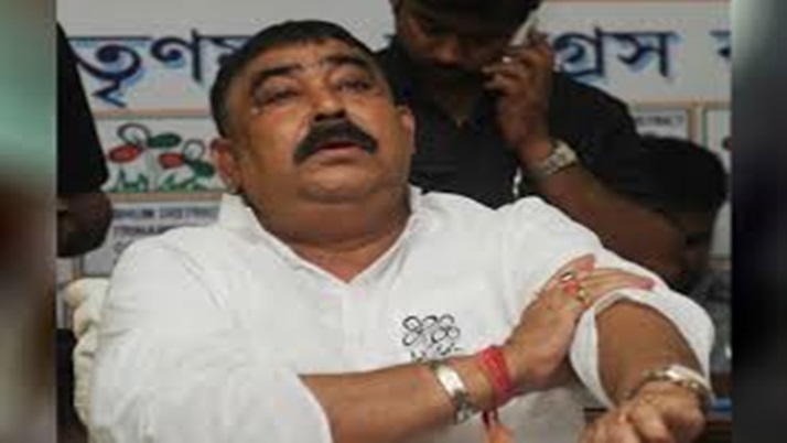 "The BJP is rally by outsiders ," claims Anubrata