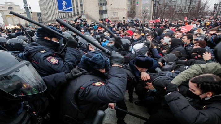 Russia is demanding the release of Navalny