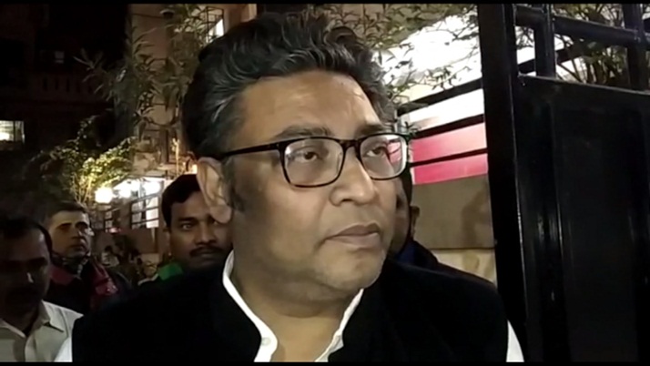 Bombing in front of Indranil Sen's house,  6 arrested