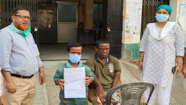 'Brand Ambassador' of Assembly votes deprived of covid vaccine, east burdwan