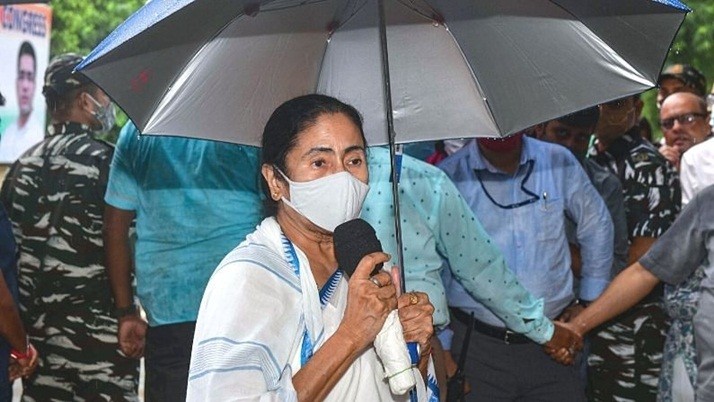 Big announcement: Imaginary Mamata for doctors-nurses