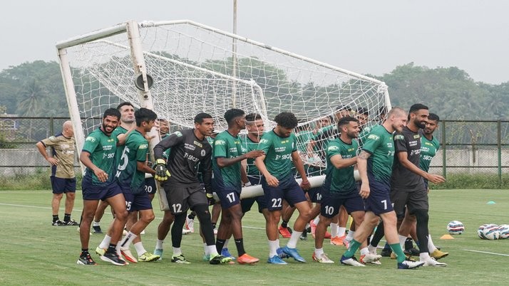 Who did Habas choose as the leader this season?