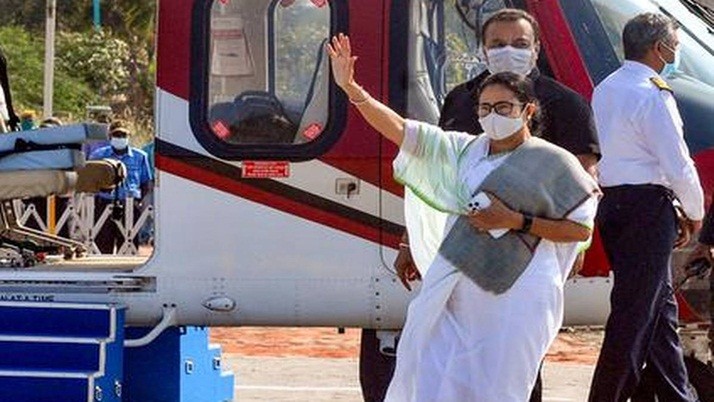 Mamata Bannerjee: After examining the situation, the decision is made