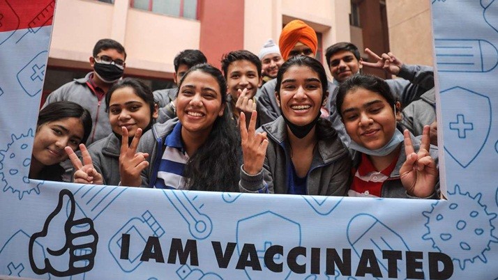 Corona: Vaccination of children is over 1 crore, the power of Omicron is increasing with the scale