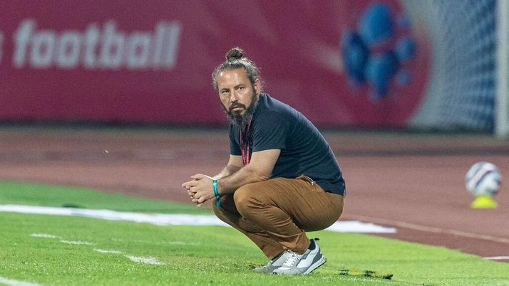 What is the goal of SC East Bengal in the remaining 5 matches? Rivera is working hard