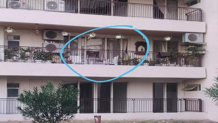 Two killed in Gurugram roof collapse