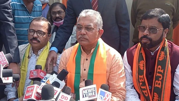 The Mumbai film industry is run on Dawood's money and the Bengal film industry is run on cattle and coal smuggling money: Dilip