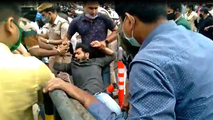 Thunderstorm at Rasbihari during SFI's Bhawani Bhavan operation in Aniskand