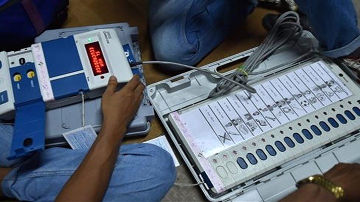 Counting of votes in 107 municipalities is going on in three levels of security