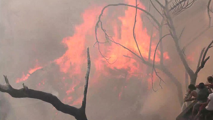 Destructive fire in Tangra again, garage with burnt car