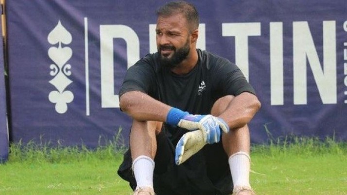 Mumbai City have completed the signing of goalkeeper Arindam Bhattacharya.