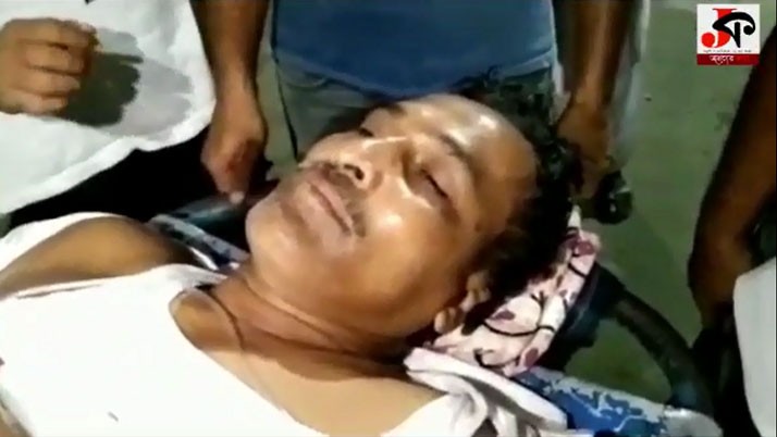 Raina is furious because of the group conflict, the Trinamool worker is seriously injured in the clash