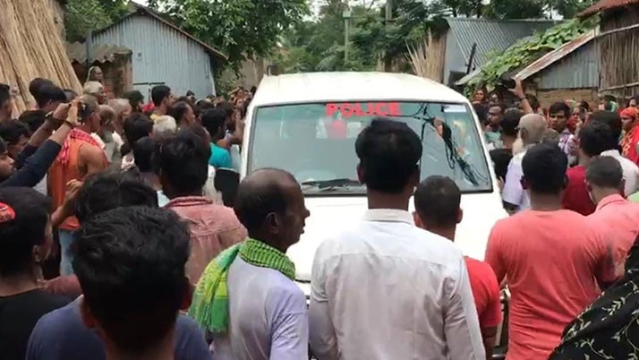 There is a sensation surrounding the recovery of unusual dead bodies in Nabadwip