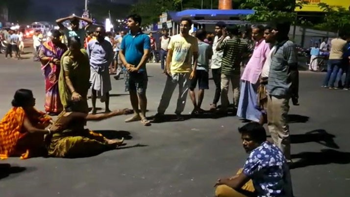 House attack on allegations of selling fake engine oil, daughter commits suicide after insulting father