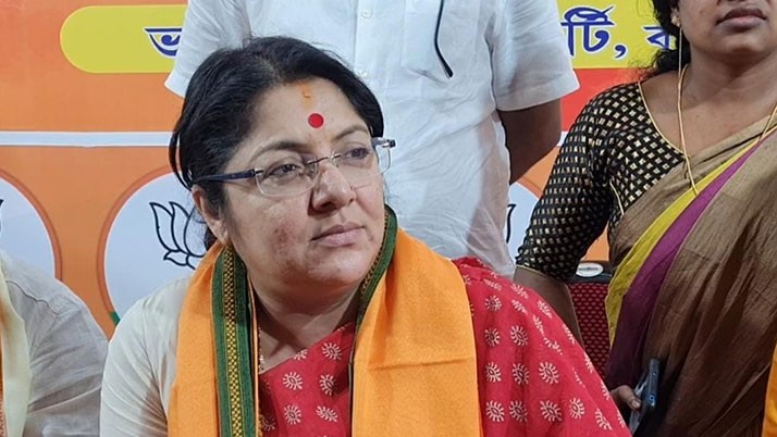 The Trinamool party has now split crosswise into the PC party and its nephew: Lockett