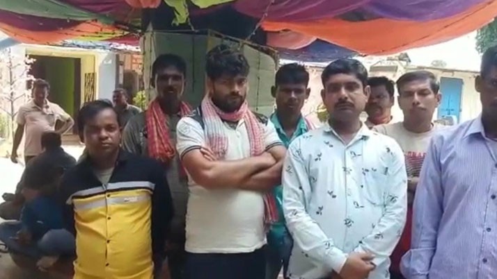A shadow of grief in Burdwan Bhatar due to the unusual death of a child