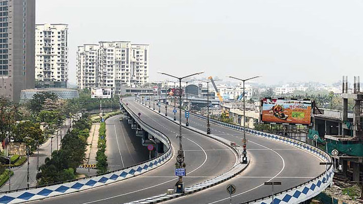 Policeman desperately injured in Mother Flyover