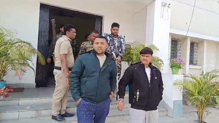 Four people arrested in Malda for taking obscene pictures of minors while taking sleeping pills