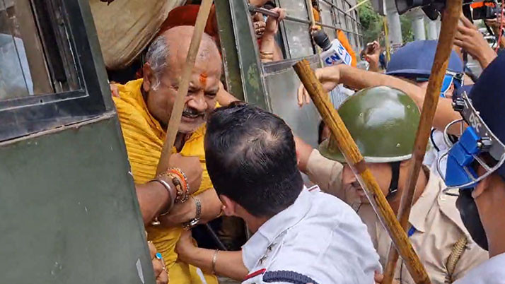 Turmoil in Salt Lake over BJP protest for SSC Scam