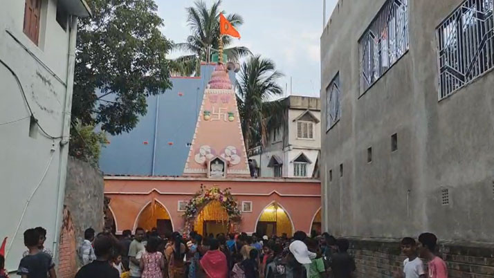 Lalgola Palace's historic Rath Yatra, crowds of people on the streets