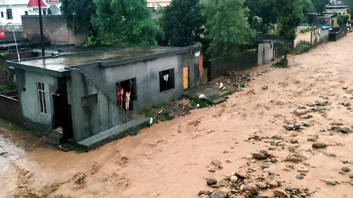 11 killed in Jammu kashmir as cloudburst strikes Ramban