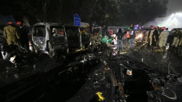 NIA And NSG strated to invesyigate Delhi blast