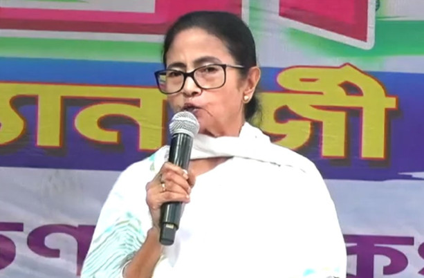mamata-tears-centre-labour-code-notice-coochbehar