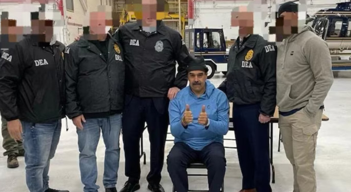 venezuela-caracas-midnight-gunfire-drones-near-presidential-palace