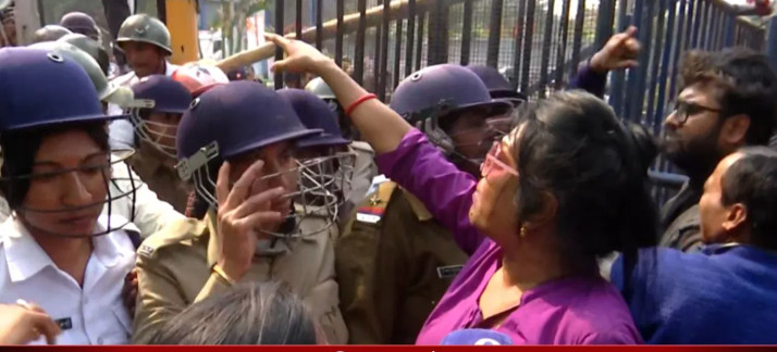 asha-workers-protest-health-bhawan-west-bengal