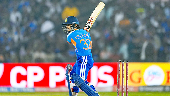Sunrise in the northeast! The heat of the bat scorched the Kiwi dream, and India created history by chasing down 209.