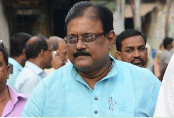 kolkata-medical-college-nirmal-maji-protest-go-back-slogan