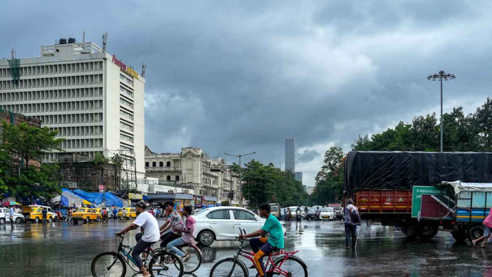 kolkata-south-bengal-rain-low-pressure-weather-update-bengal