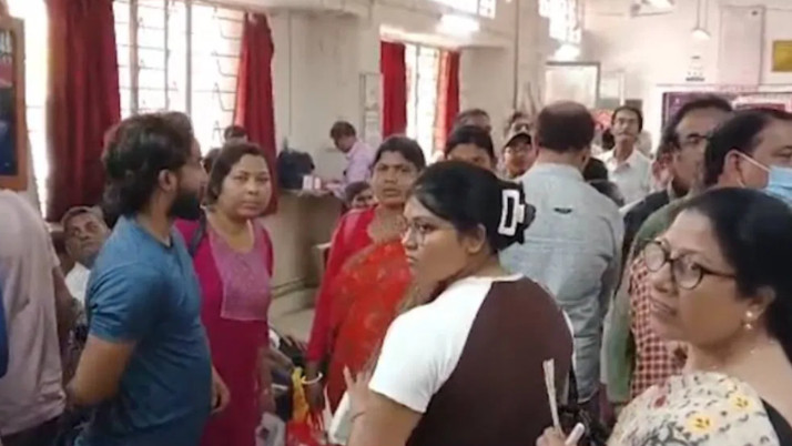 west-bengal-bomb-threat-post-office-passport-office-panic