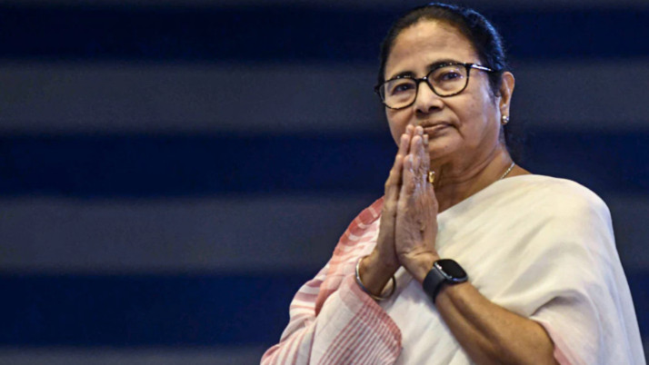 mamata-banerjee-announces-pending-da-for-west-bengal-government-employees-before-election-schedule