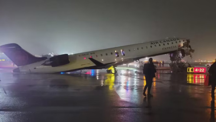 new-york-airport-plane-crash-with-fire-truck-emergency-flight-disruption