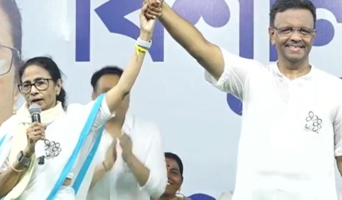 mamata-banerjee-emotional-speech-firhad-hakim-blood-relation-story-west-bengal-politics
