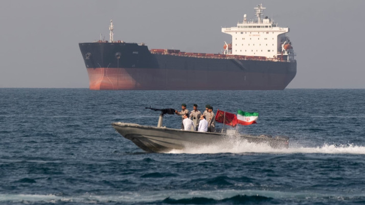 iran-us-hormuz-conditions-trump-reaction-war-tension