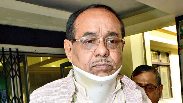 Subrata Bakshi falls in bathroom, critically ill; suffers cerebral hemorrhage! Undergoing treatment at a private hospital in Kolkata.
