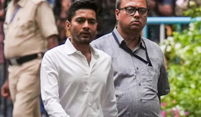 abhishek-banerjee-fir-amphan-relief-scam-250-crore-allegation