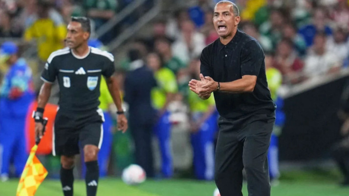 tunisia-sack-coach-sabri-lamouchi-during-world-cup-after-heavy-defeat-against-sweden