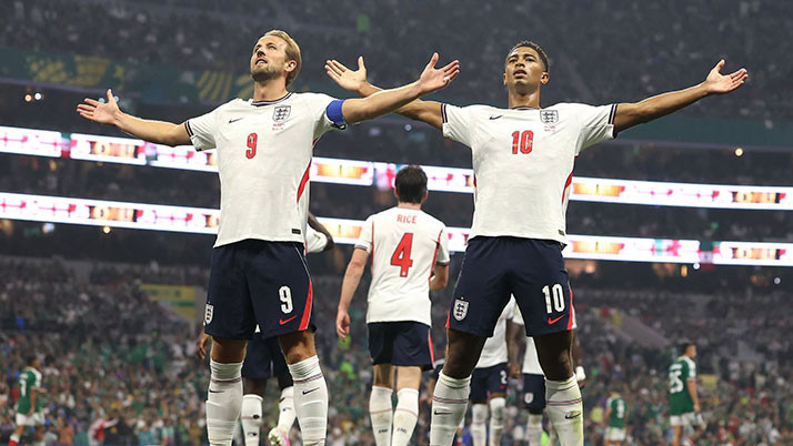 Even a red card couldn't stop Kenera! England shattered Mexico's dreams at the Azteca; Tuchel's team now faces Haaland's Norway.