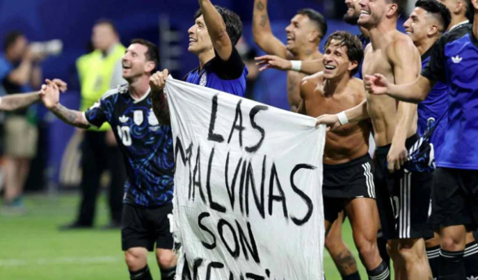 argentina-falklands-banner-controversy-after-england-win-fifa-action