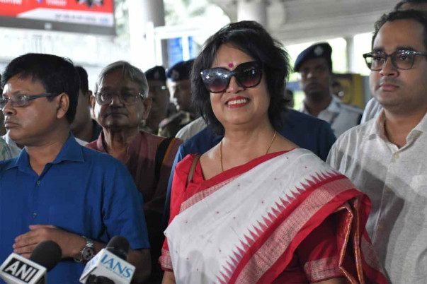 taslima-nasrin-return-kolkata-after-twenty-years-emotional-reaction