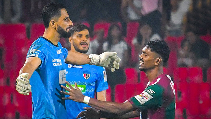 Green-and-Maroon triumph in the tie-breaker; East Bengal and Mohun Bagan to face off in the final at Yuva Bharati.