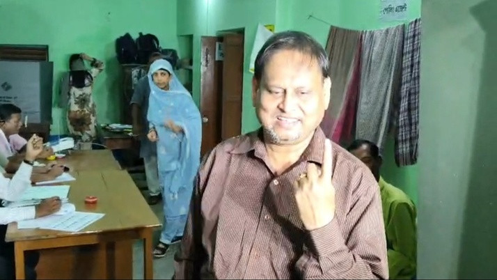 By-elections begin in Nandigram and Rajnagar