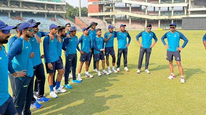 Bengal got the lifeline of Vijay Hazare's knockout by defeating Mumbai