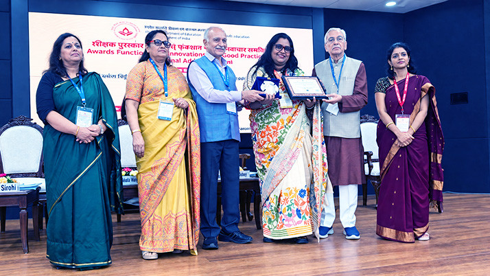 'Shikshashtakam' model receives national recognition; District Education Officer of East Bardhaman honored with a national award